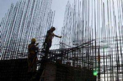 En Mendoza, unos 100.000 empleados no est�n registrados