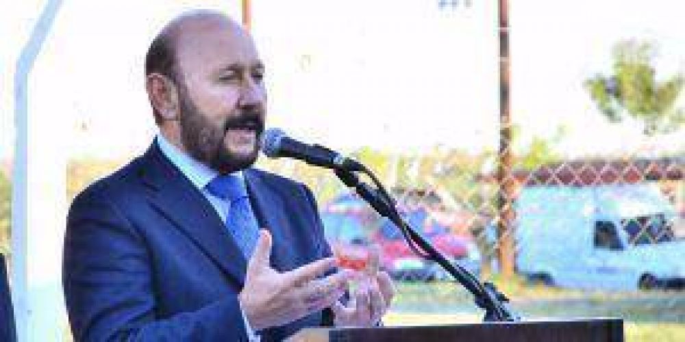 Insfr�n anunci� incremento del 6.8% en haberes de los estatales