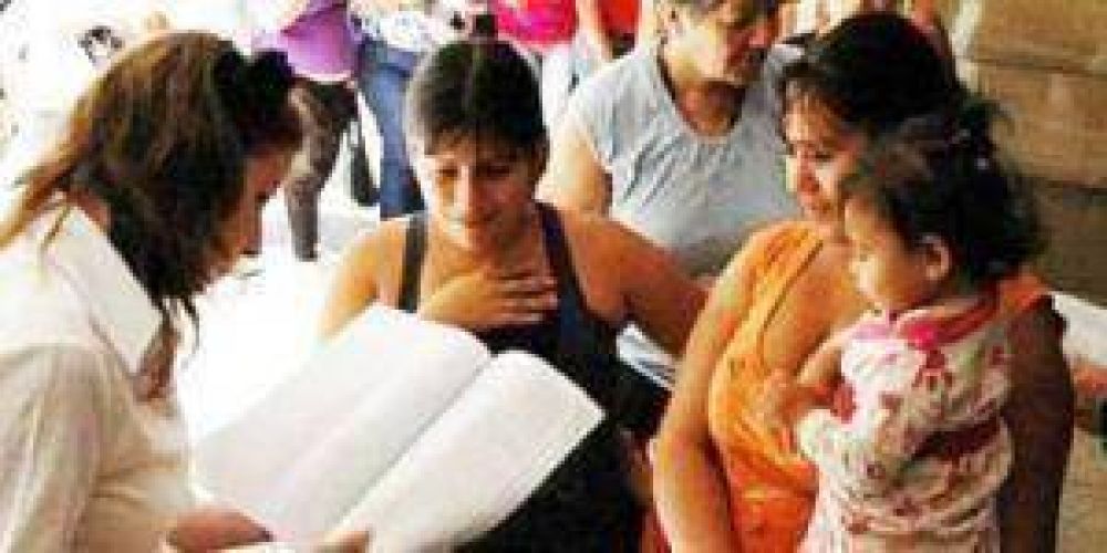 �Ellas Hacen�: comienza capacitaci�n a beneficiarias