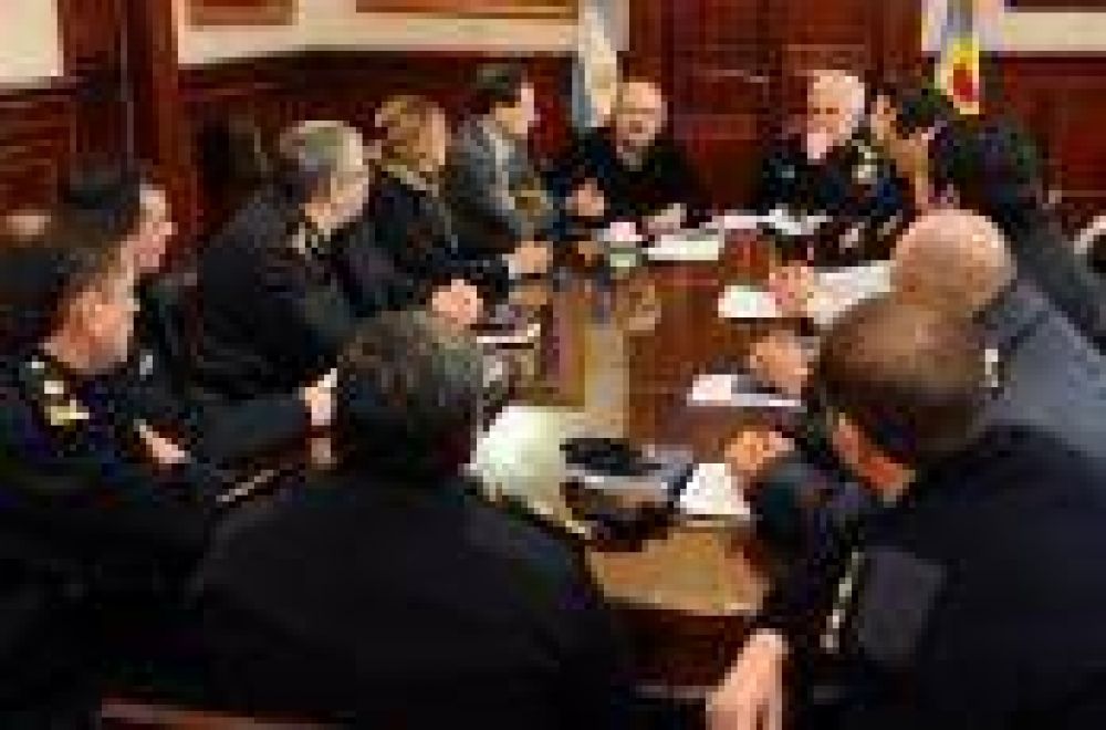 Seguridad: Granados se reuni� con Bruera y dise�aron plan intensivo para La Plata