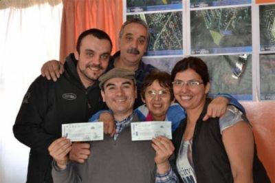 Entrega de fondos para compra de instrumentos musicales
