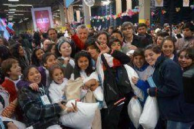 Con sede en San Juan, m�s de 1.500 ni�os reflexionaron sobre la violencia