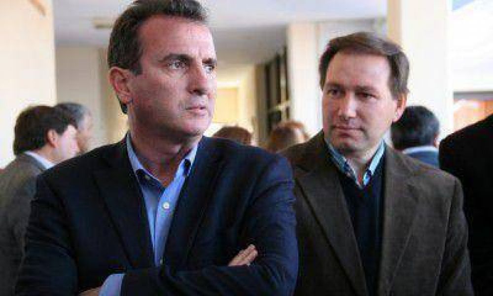 P�rez se despeg� de la interna del PJ, reafirm� su lealtad a Cristina y critic� a Cobos