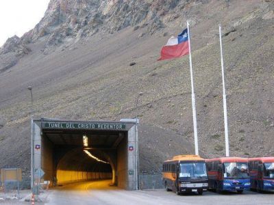 El paso fronterizo Los Libertadores est� abierto y se puede cruzar a Mendoza