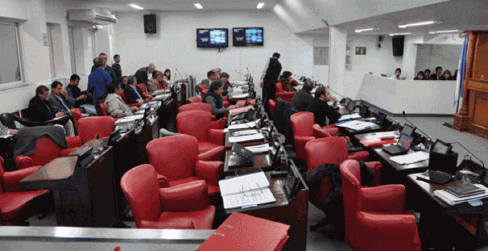 Esc�ndalo en Diputados: ahora se pelean entre oficialistas