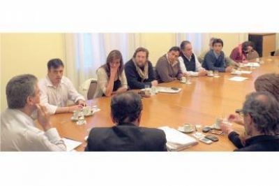 Tras un cuarto intermedio, Gobierno y Atech volver�n a reunirse hoy