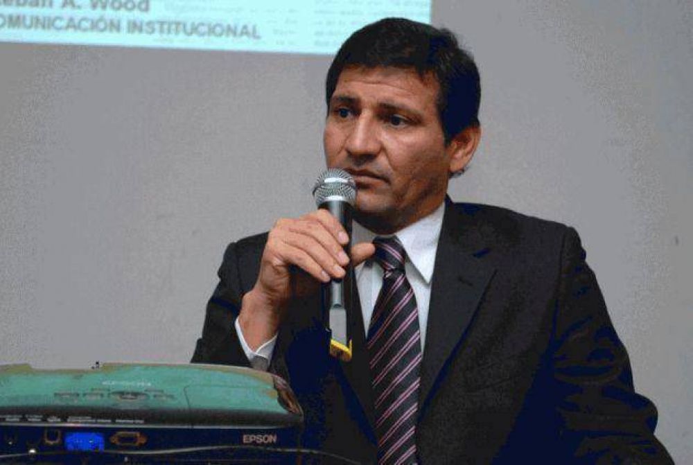 Mongel� resalt� aprobaci�n de ley contra violencia escolar