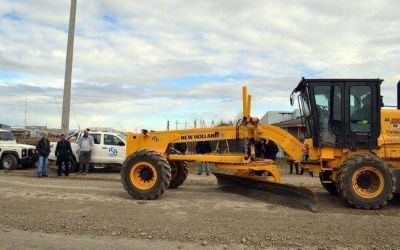 Trabajos de perfilado de calles de ripio