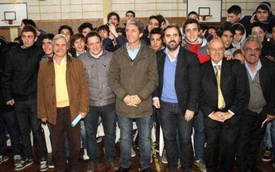 Candidatos a concejales debatieron en el Colegio Don Orione