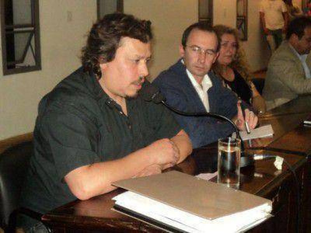 Artimiak habl� del pase al FR de sus compa�eros de bancada