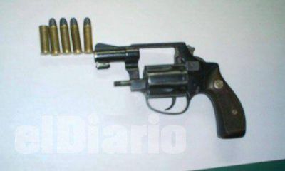 Detienen a un delincuente armado en Derqui