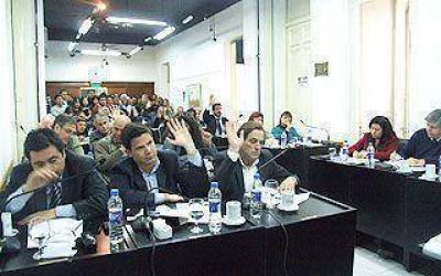 Almirante Brown: Las diferencias entre el massismo y el FpV volvieron a exponerse