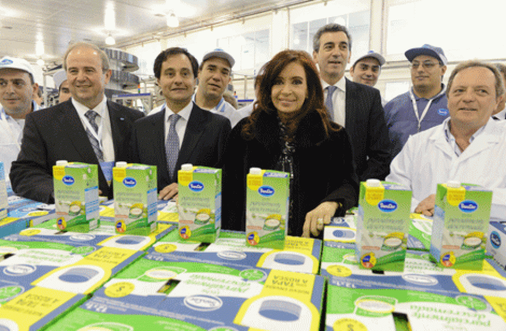 SanCor produce 800 mil litros diarios en la planta de Chivilcoy 