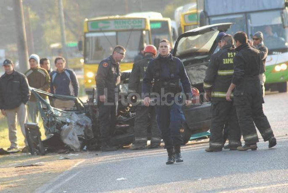 Violento accidente de tr�nsito sobre la ruta 1
