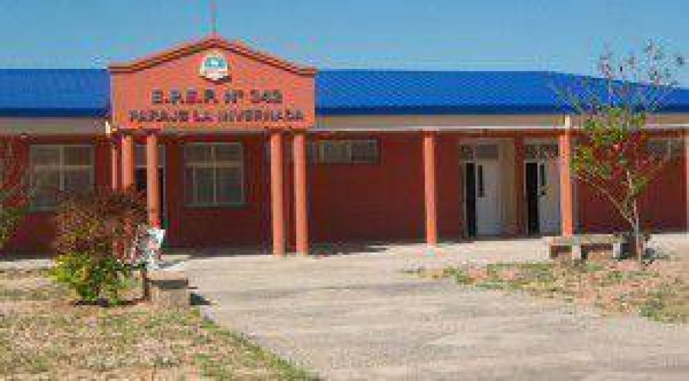 Insfr�n presente en la refundaci�n total de Pozo del Tigre