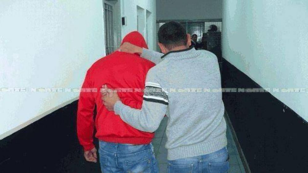 Cay� �Bola Negra�, el compa�ero de andanzas de la motochorra detenida