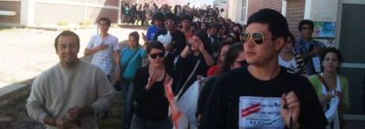La universidad es de los estudiantes