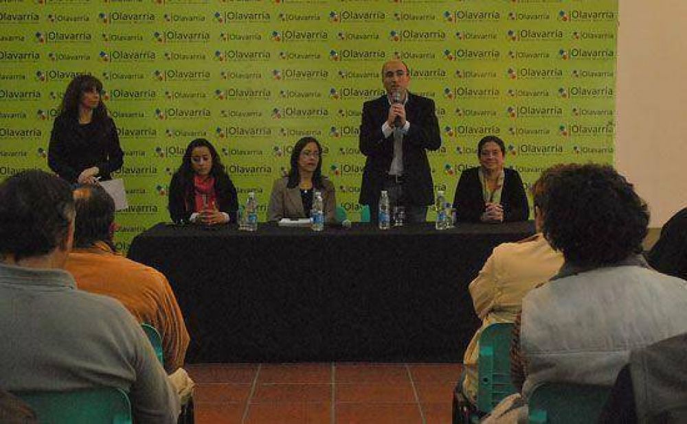 M�s de 100 familias recibieron la escritura de su vivienda