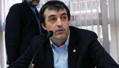 Esteban Bullrich: �No nos vamos a reunir durante la toma�