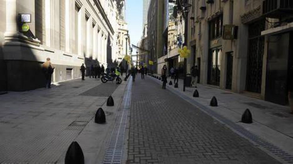 Fuerte transformaci�n: Otras 33 cuadras de la City porte�a ya son peatonales