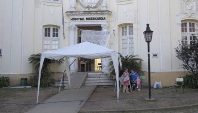 Tres hospitales provinciales con medidas de protesta por falta de personal