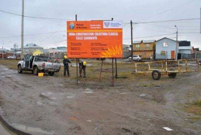 Comenzaron con la construcci�n de la planta elevadora de la calle Sarmiento