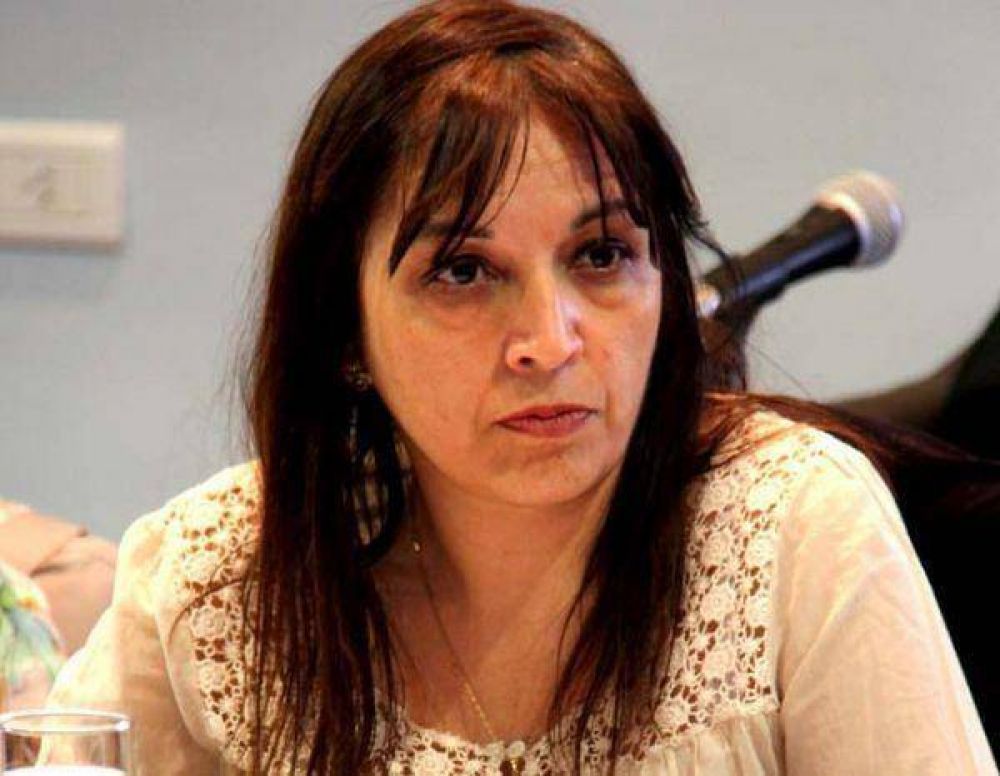 Rojo lament� la suspensi�n de la sesi�n