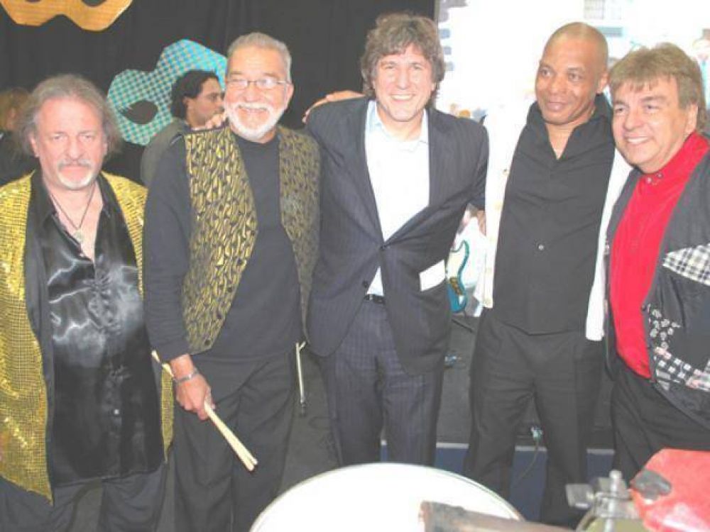BERAZATEGUI: Boudou festej� con los jubilados