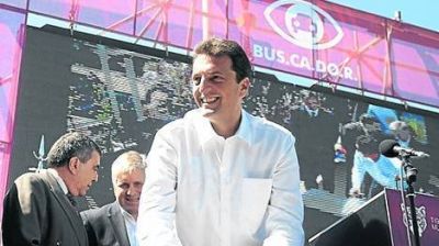 El massismo tambi�n busca armar un bloque propio en el Senado