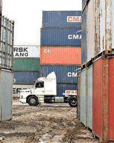 En la balanza ganan las exportaciones