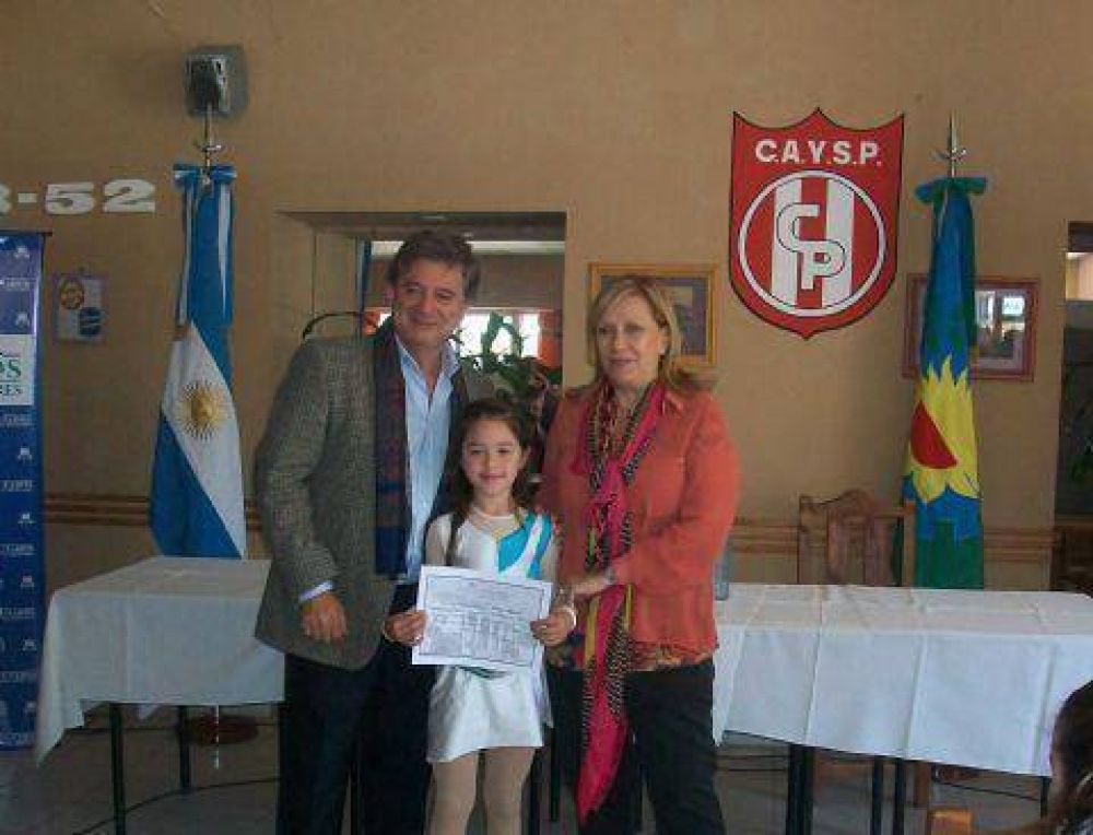 Entregaron subsidios y reconocimientos a instituciones