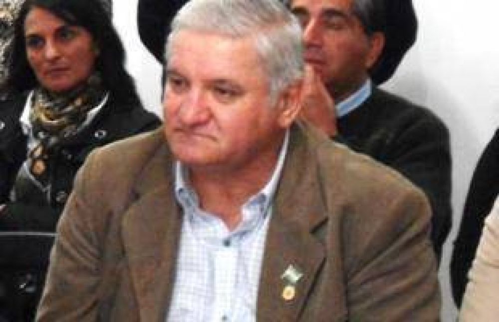 Carlos Garca debut como Director de Comisiones de Fomento