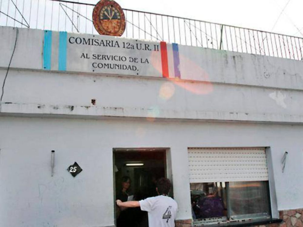 Escandalosa detenci�n de dos abogados en un taller clandestino de Ludue�a