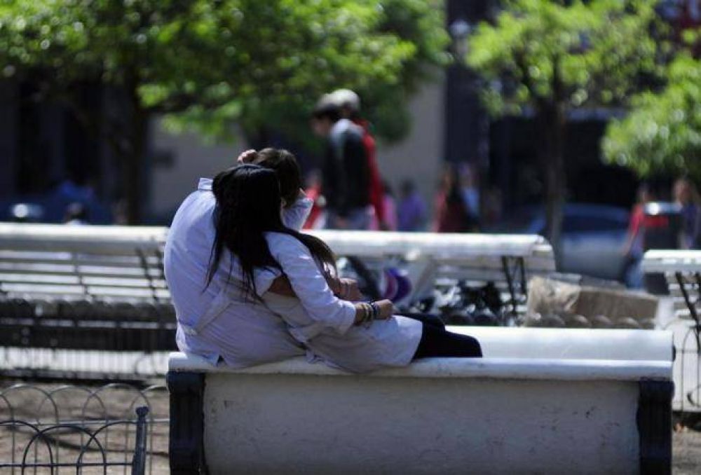 Para los tucumanos, la primavera es la estaci�n de los lanceros y de los amores fugaces