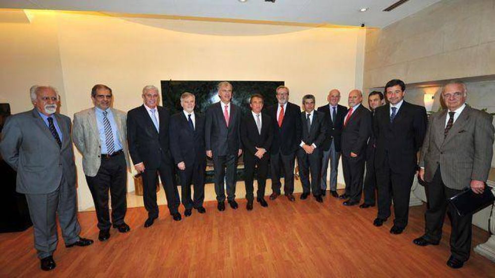 Urribarri exhibi� las potencialidades entrerrianas frente a empresarios espa�oles