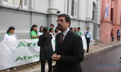 Barrionuevo puso en duda la realizaci�n del complejo habitacional Santa Catalina