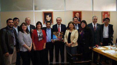 Legisladores misioneros se reunieron con el gobernador de Itap�a
