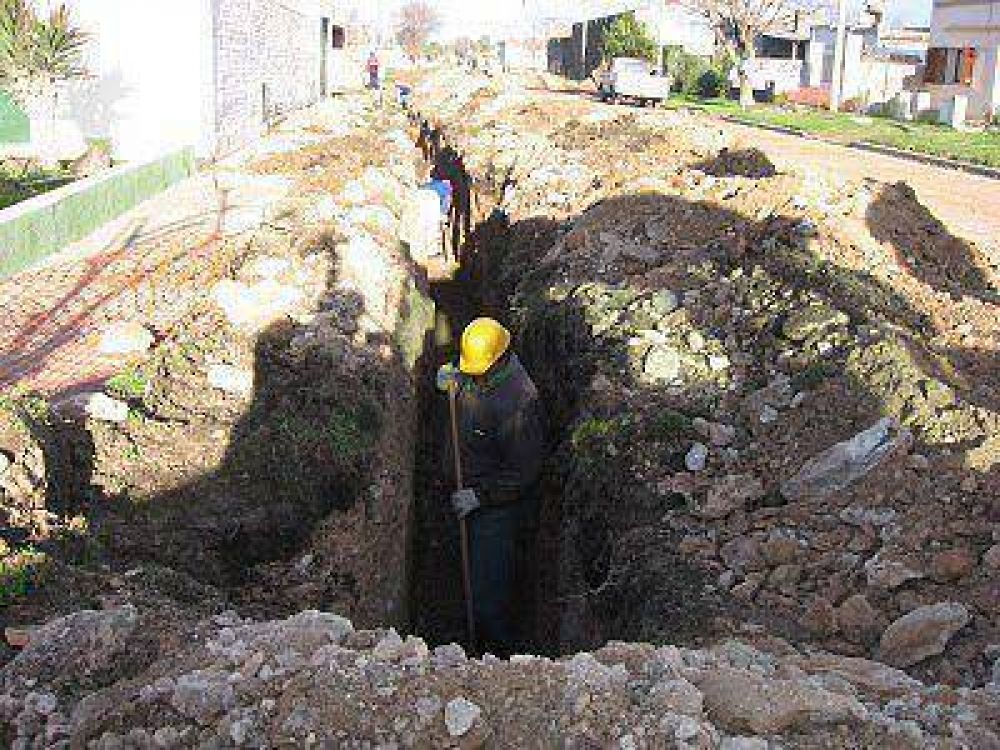 Pol�mica por una obra de cloacas en el barrio Santa Rosa