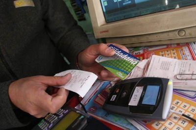 Los usuarios de la l�nea 4 se suman a la �Tarjeta Ciudadana�