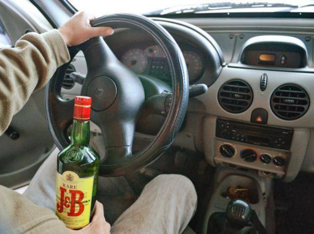 Impulsan un sistema que impide a los conductores circular alcoholizados
