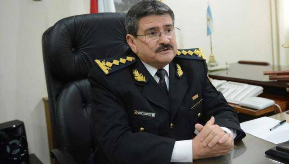 �Hay que trabajar mucho para recuperar la confianza de la gente en la Polic�a�