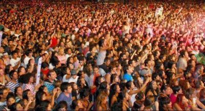 Carlos Paz: Hay 60 mil chicos en la Primavera