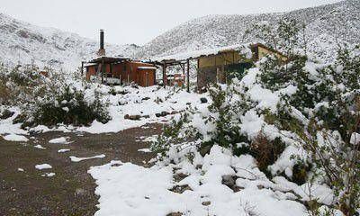 Con algunas resistencias, el Gobierno evacu� a 600 j�venes de los campings