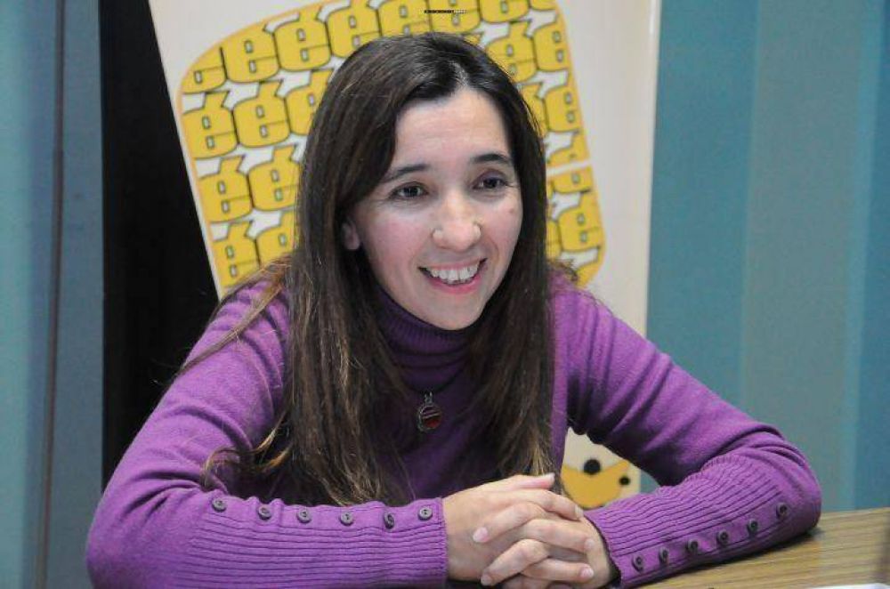 �La lucha de la mujer es por la dignidad de la persona y nos afecta a todos�