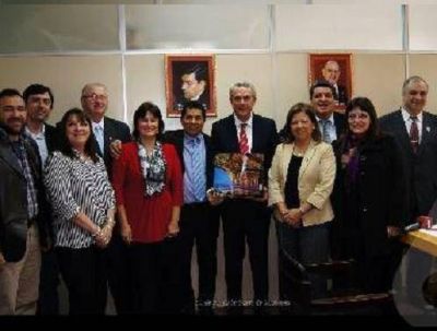 Legisladores analizaron situaci�n fronteriza con Gobernador de Itap�a