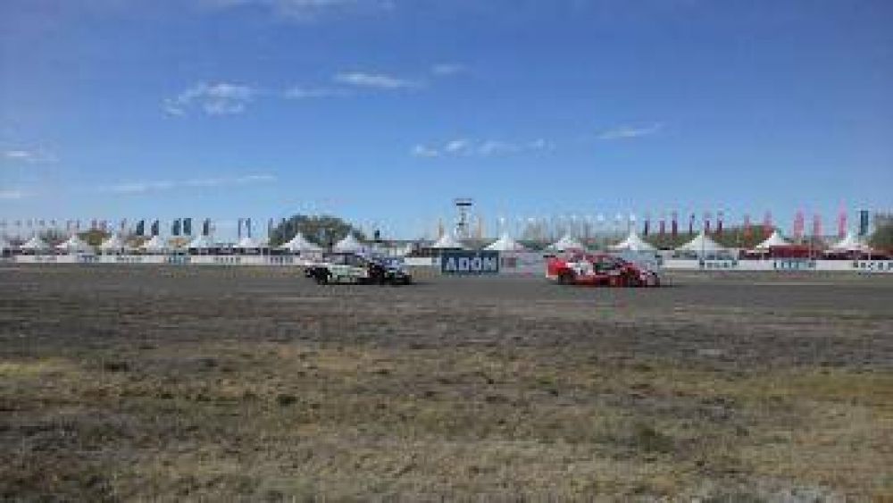 Girolami largar� primero la final del Super TC 2000 en Roca