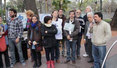 "Macri abandona el Hospital �lvarez"