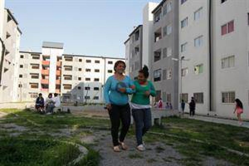 Ya mudaron a m�s de 400 familias de la villa 21-24