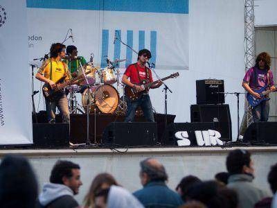 UNA MULTITUD DISFRUT� DEL REGRESO DEL "FESTIVAL DE LA JUVENTUD"