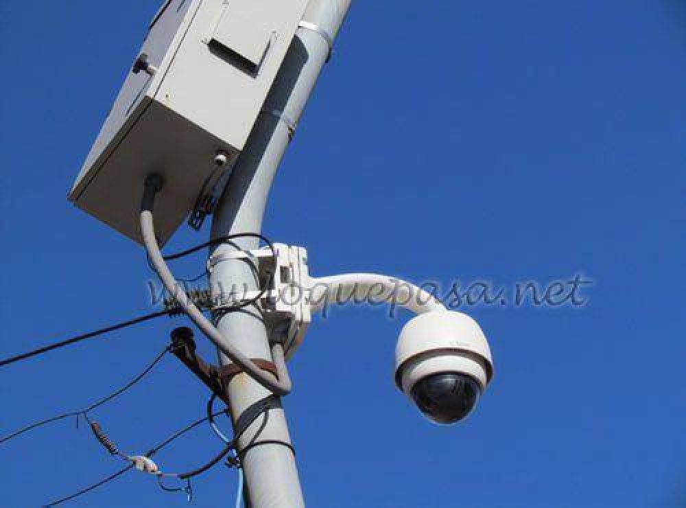 La Comisi�n de Legislaci�n aprobar� la donaci�n de 40 c�maras de seguridad al Municipio